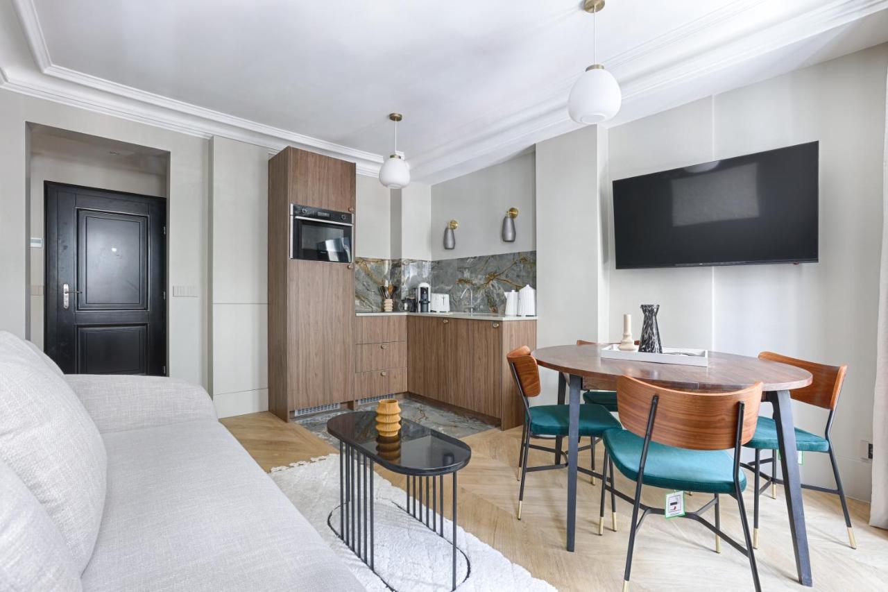 Unique Luxury Parisian Flat 2Br/6P -Champs Elysees Exterior foto